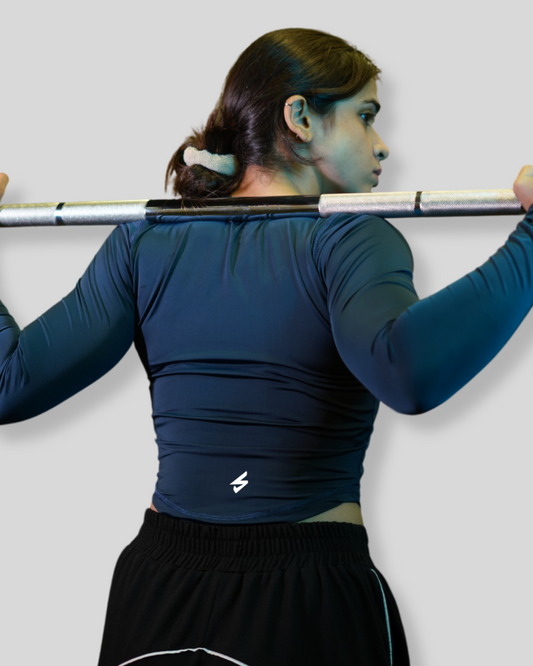 Essential Women compression top | Crop length