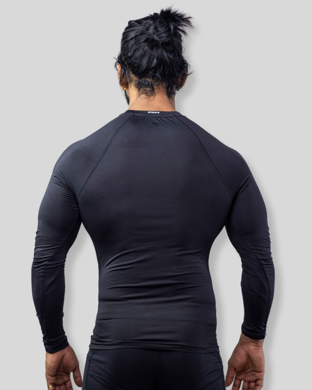 Essential Men Compression Tee | Full Sleeves