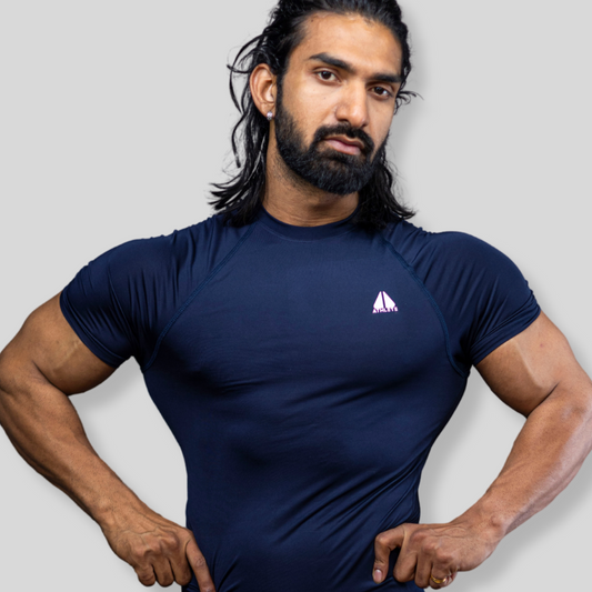 Essential Men Compression Tee | Half Sleeve